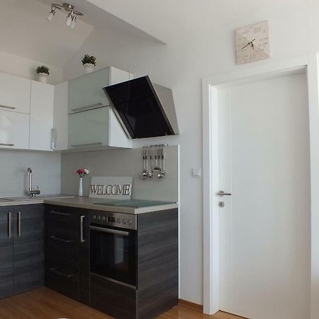 Apartment Silvija Novalja Extérieur photo